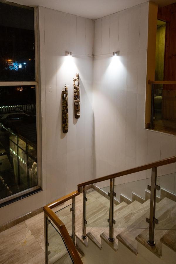 Accord Hotell Mussoorie Exteriör bild